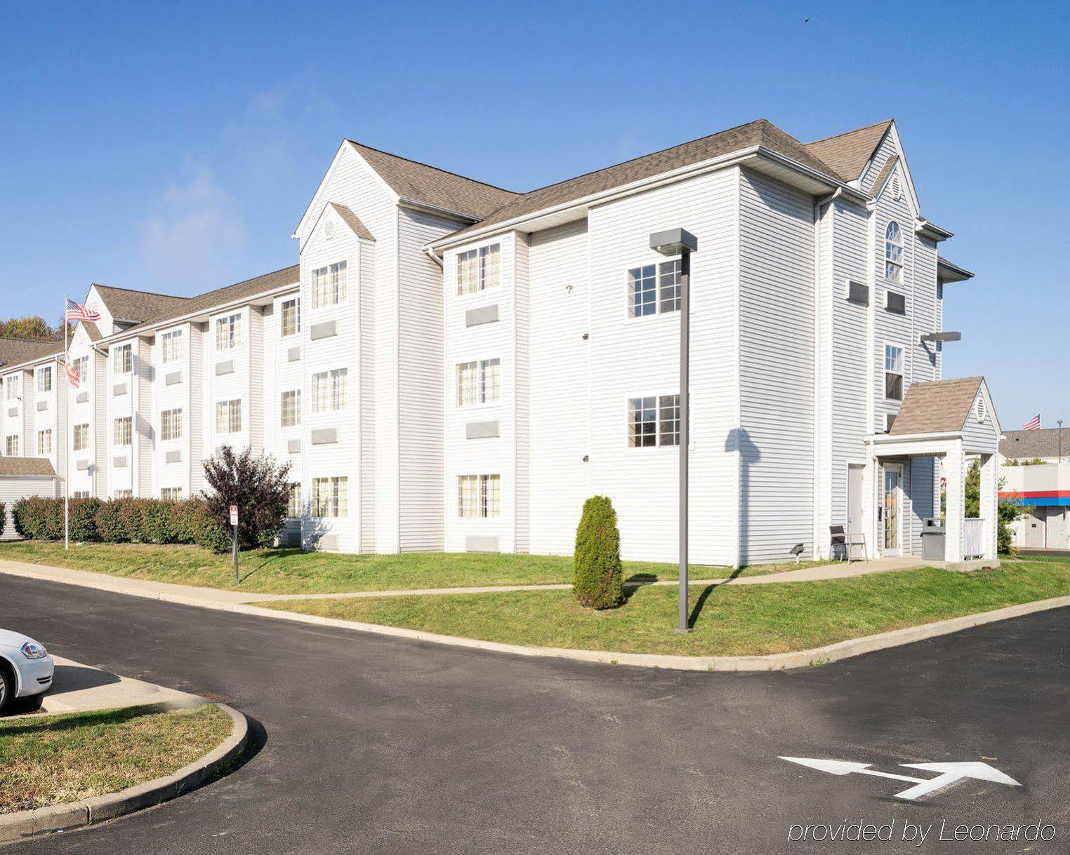 Microtel Inn & Suites By Wyndham Pittsburgh Airport Robinson Township Eksteriør billede