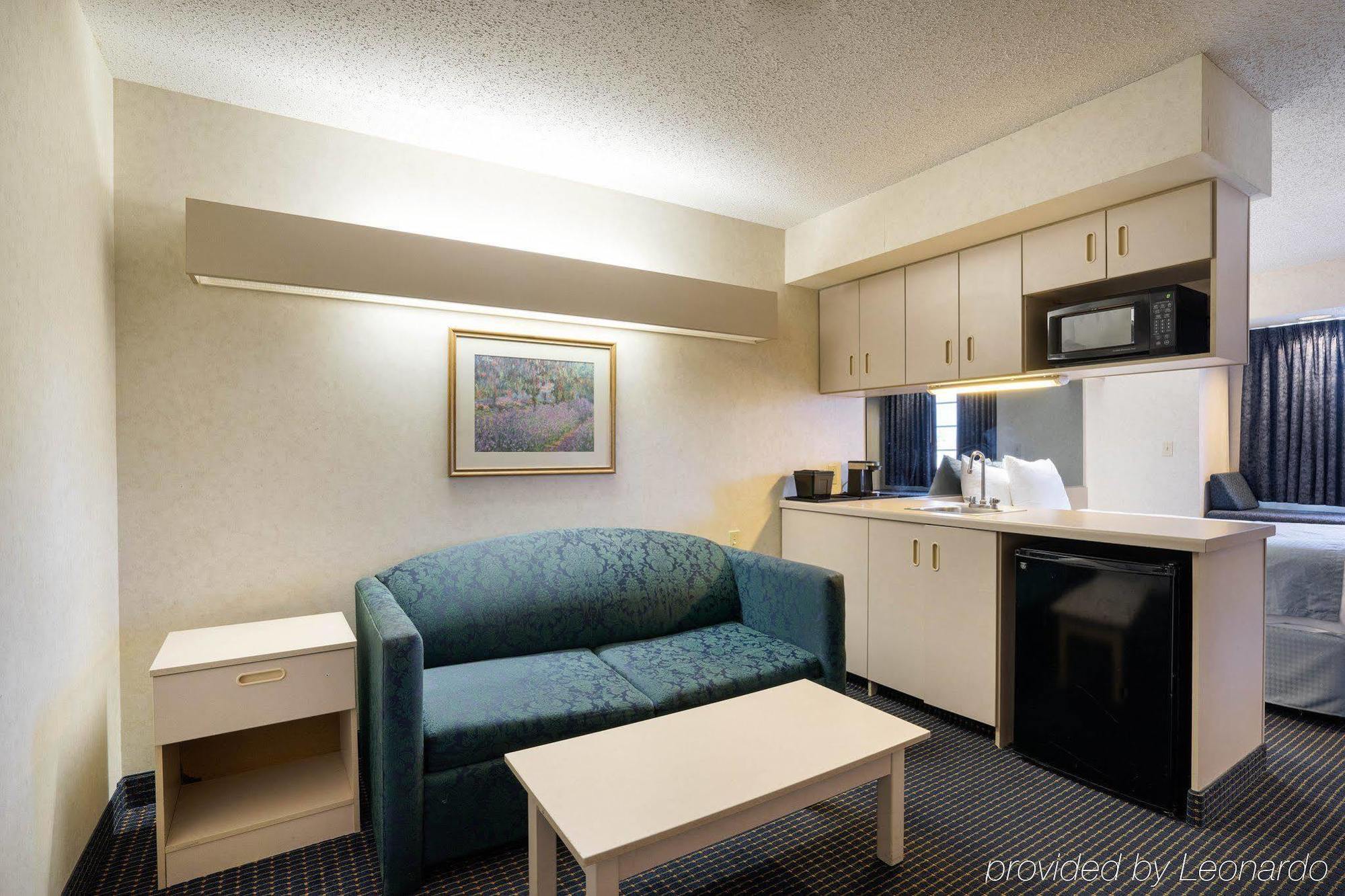 Microtel Inn & Suites By Wyndham Pittsburgh Airport Robinson Township Eksteriør billede